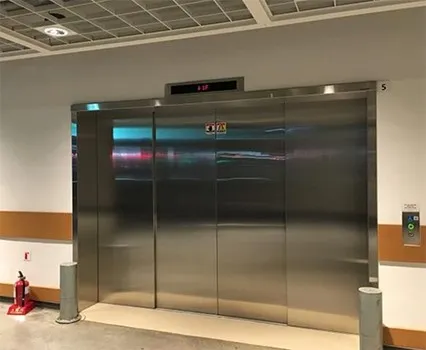 Freight Elevator Overloading risks Freight Elevator Overloading risks